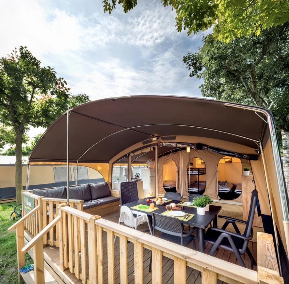 Camping Polari Holiday Lodge tent